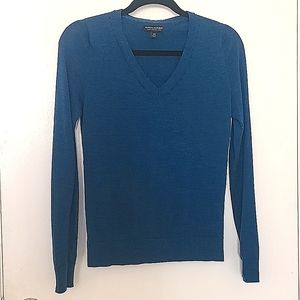 Merino Wool, lightweight v-neck sweater
